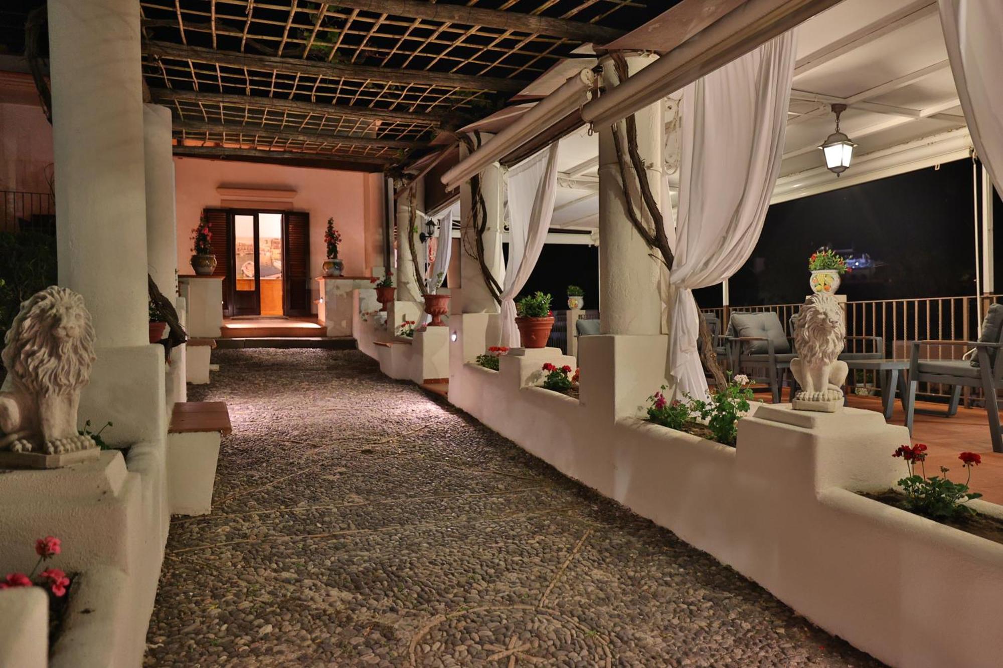 Hotel Villa Cute - Hvc Lipari  Zewnętrze zdjęcie